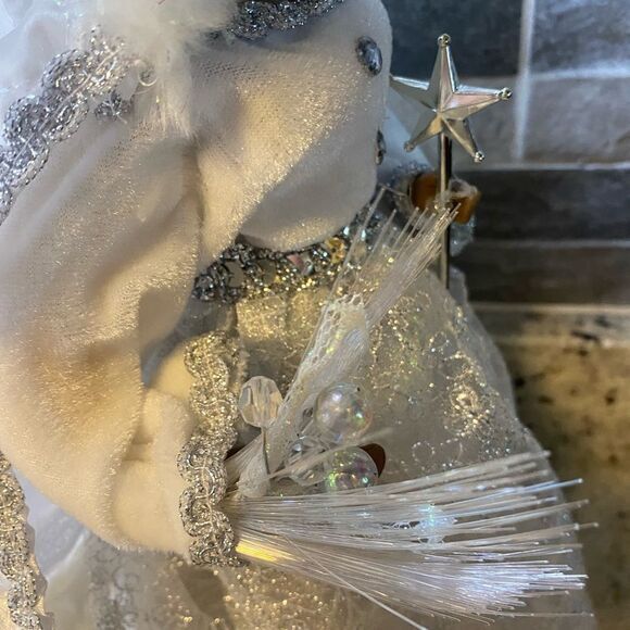 Vintage 16” Dark Skin Angel In White Tree Topper/ Figurine ( See Description)‎ - Picture 6 of 6